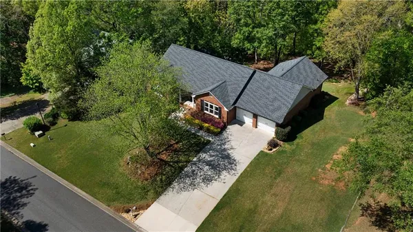 $479,900 | 27 Cliffhanger Pointe Southwest, Cartersville, GA 30120