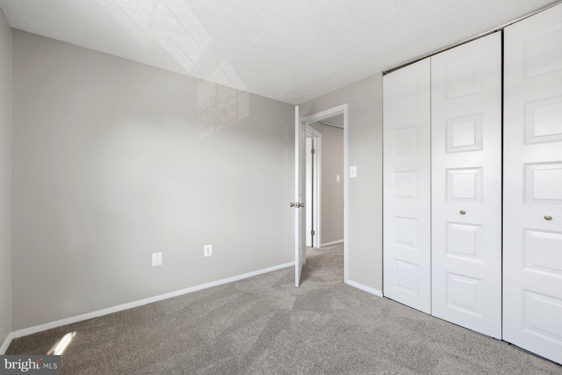 5 Pontiac Way Gaithersburg, MD 20878 - Photo 26 of 40 a view of an empty room