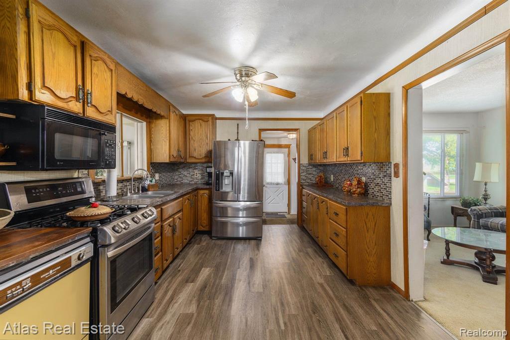 3141 West Lake Road Clio, MI 48420 - Photo 25 of 50