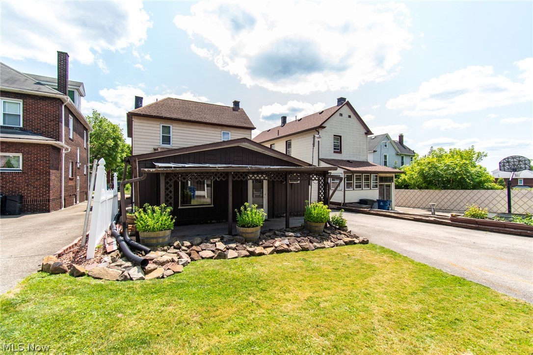 214 Reed Avenue Campbell, OH 44405 - Photo 41 of 47 Gallery Image 41