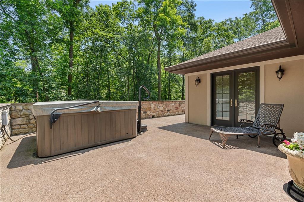 337 Fox Chapel Road Pittsburgh, PA 15238 - Photo 36 of 40 Patio with hot tub