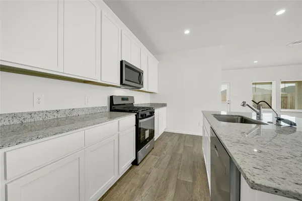 $2,050 | 4235 Bedwyn Bay Drive, Fulshear, TX 77441