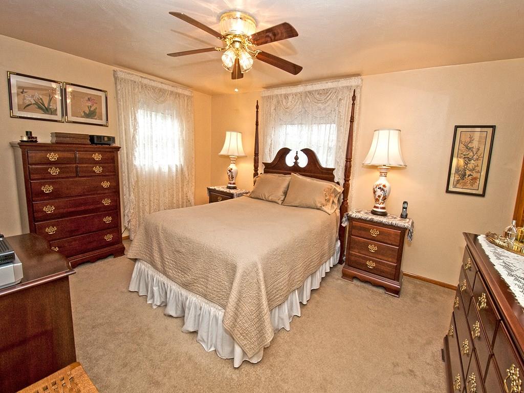 69 Ridgecrest Drive Pittsburgh, PA 15235 - Photo 12 of 24 Gallery Image 12