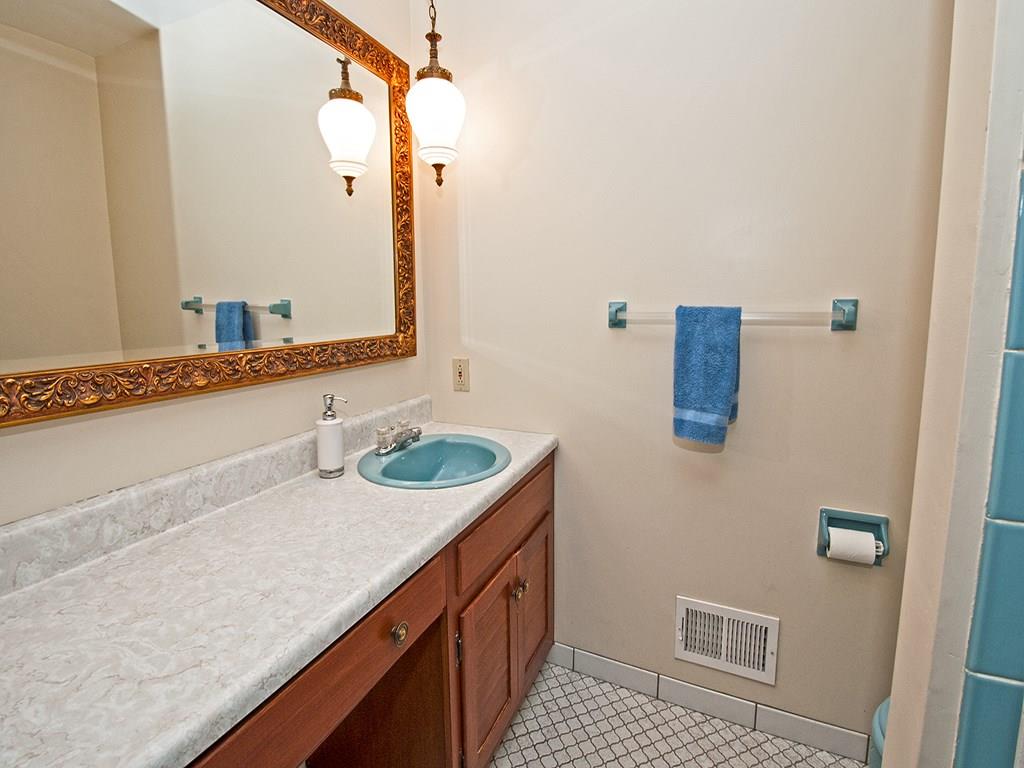 69 Ridgecrest Drive Pittsburgh, PA 15235 - Photo 15 of 24 Gallery Image 15