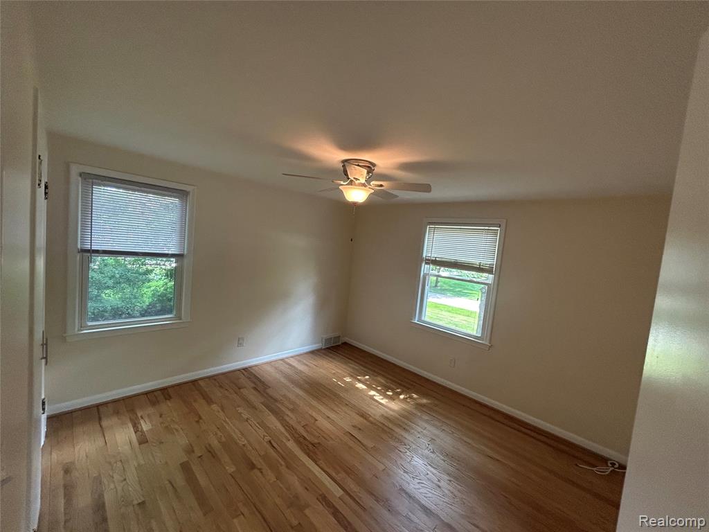 3364 Elder Road West Bloomfield, MI 48324 - Photo 11 of 18