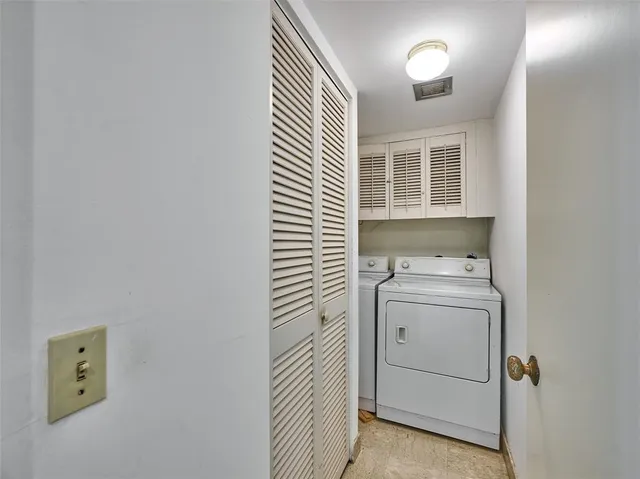 $500,000 | 111 North Pompano Beach Boulevard, Unit 907, Pompano Beach, FL 33062