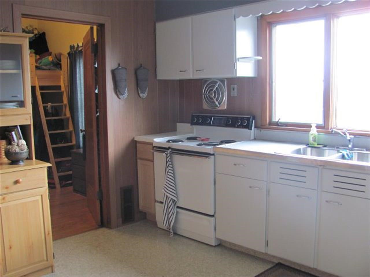 64 East Smithson Road Reynolds, IN 47980 - Photo 9 of 14