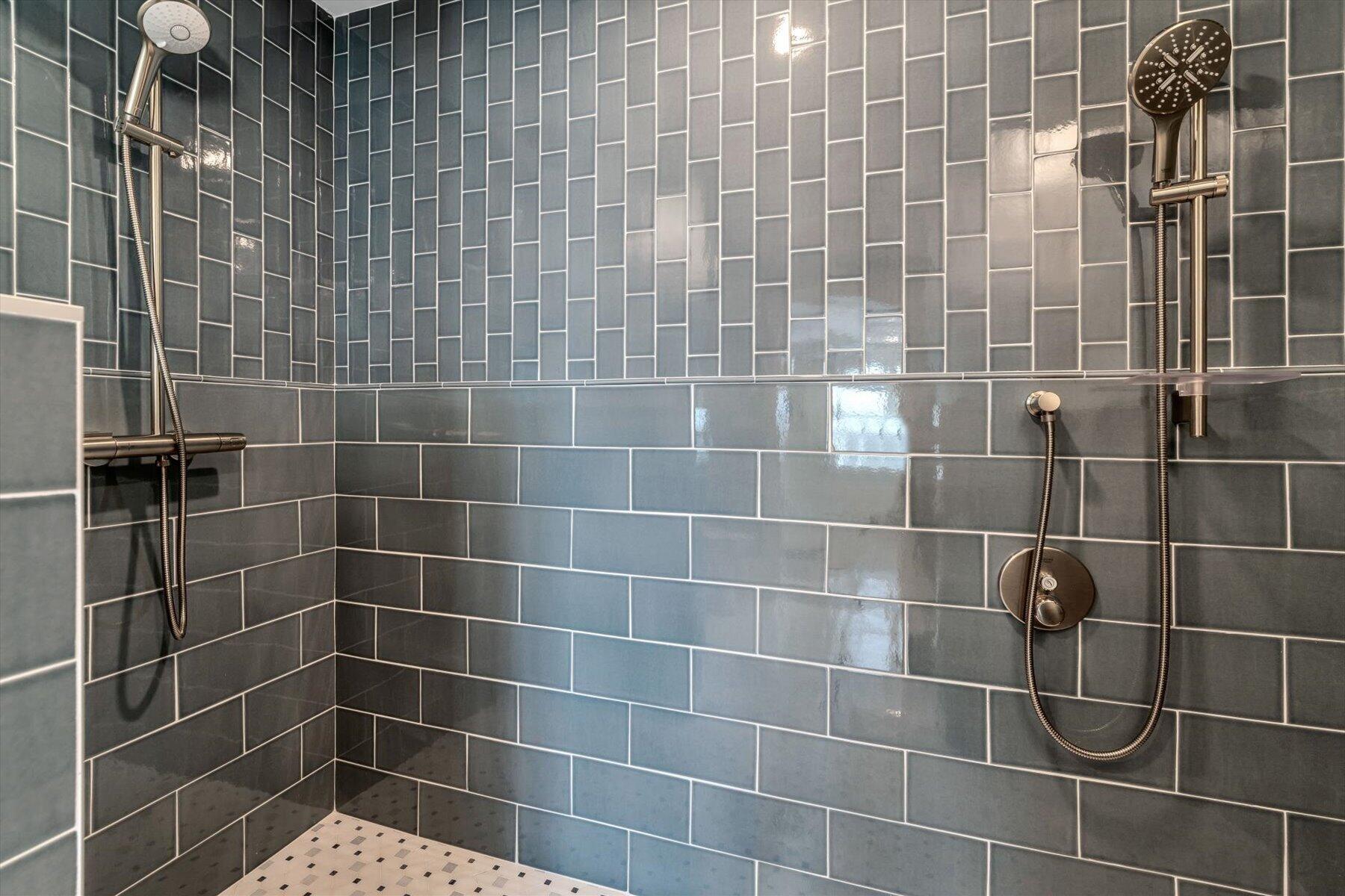 596 Shore Road, Unit 2 Truro, MA 02666 - Photo 35 of 49 78-IMGP7102