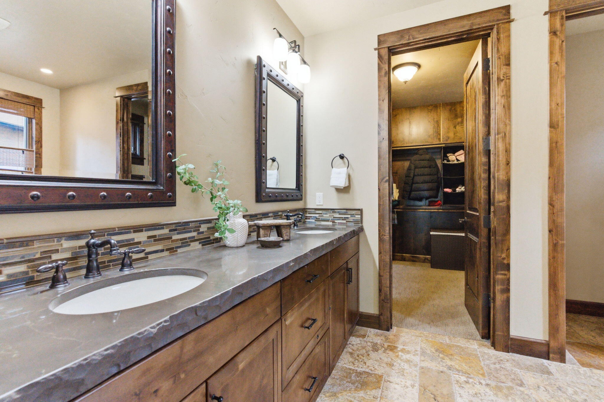 56346 Fireglass Loop Bend, OR 97707 - Photo 29 of 52 34-web-or-mls-Riley_Visuals_034