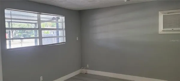 $2,100 | 1405 Castleworks Lane, Tarpon Springs, FL 34689