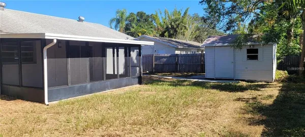 $2,100 | 1405 Castleworks Lane, Tarpon Springs, FL 34689