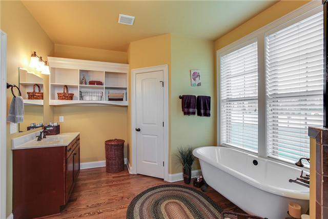 8003 Spirit Court Spring Hill, TN 37174 - Photo 12 of 18 Gallery Image 12