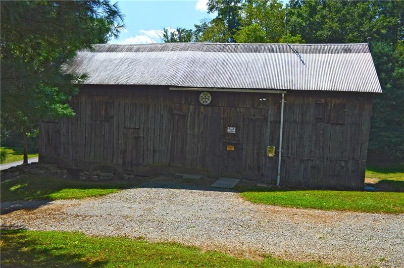 115 Dutch Glory Road Amity, PA 15311 - Photo 18 of 25 Barn with Workshop!
