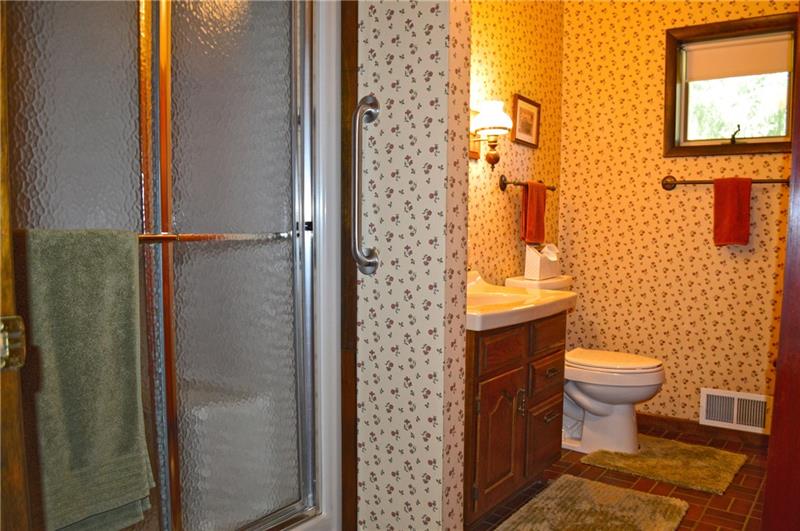 115 Dutch Glory Road Amity, PA 15311 - Photo 8 of 25 Master Bath with Walk-In Shower!