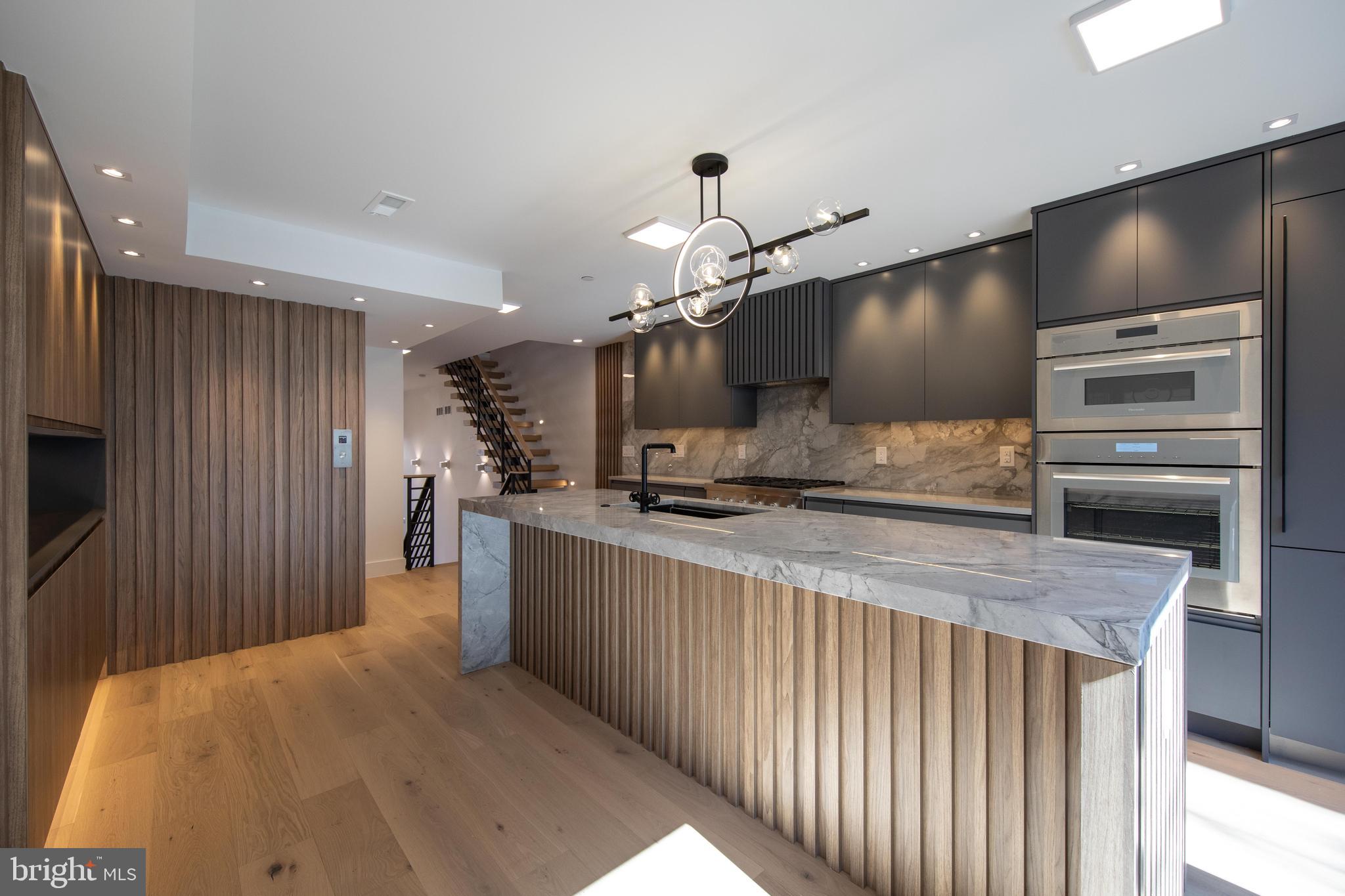 2110 Cherry Street Philadelphia, PA 19103 - Photo 12 of 47