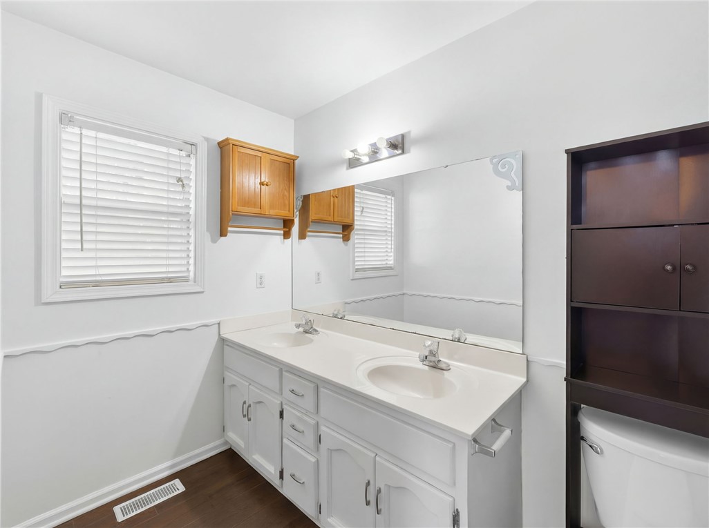 111 Logan Lane Easley, SC 29640 - Photo 12 of 33