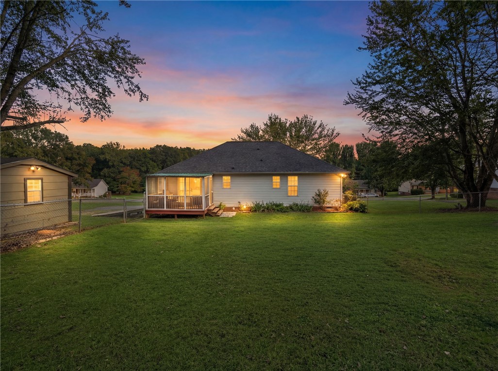 111 Logan Lane Easley, SC 29640 - Photo 20 of 33