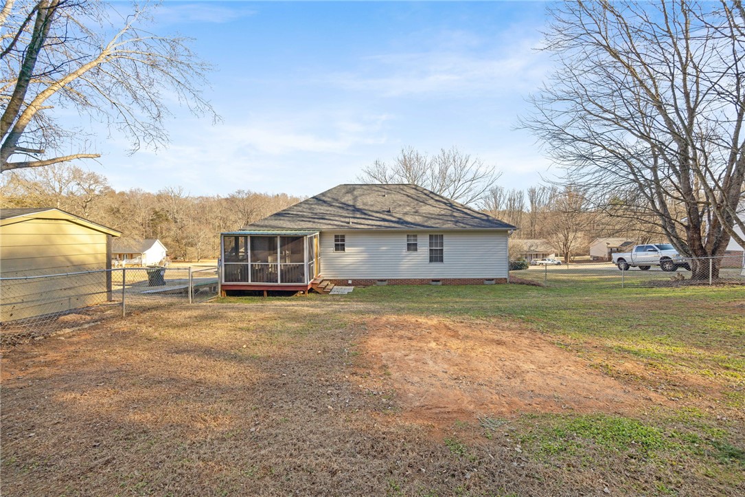 111 Logan Lane Easley, SC 29640 - Photo 30 of 33