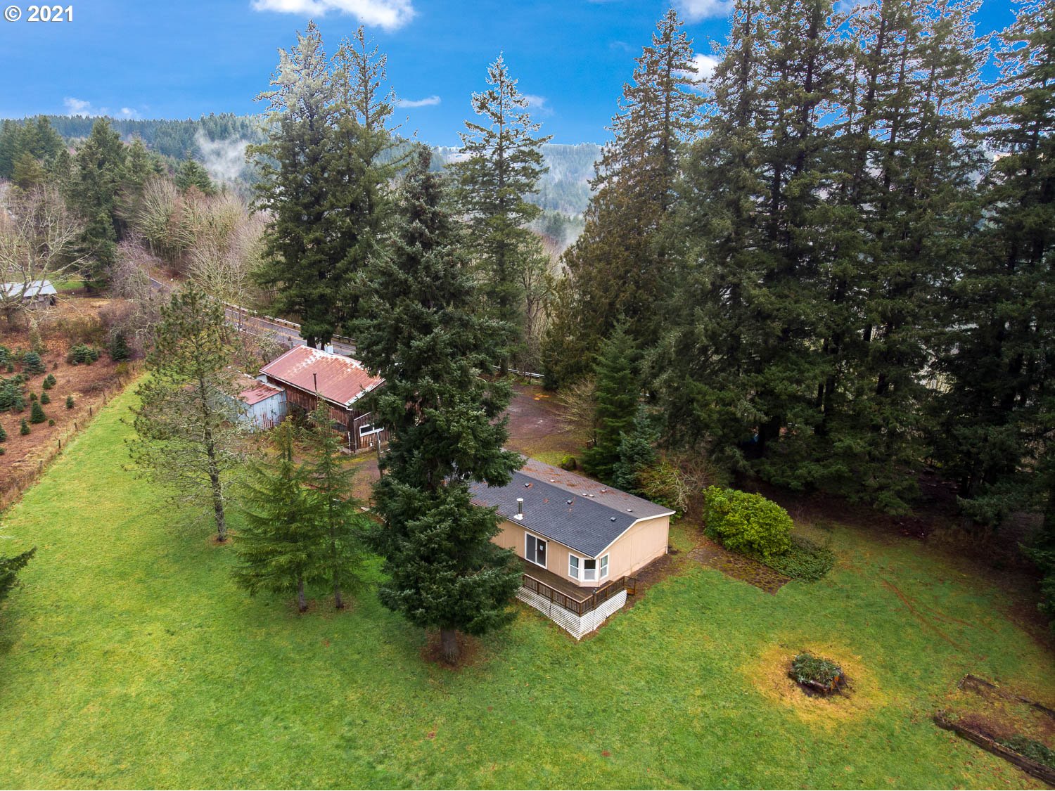 23912 South Upper Highland Road Beavercreek, OR 97004 - Photo 2 of 32