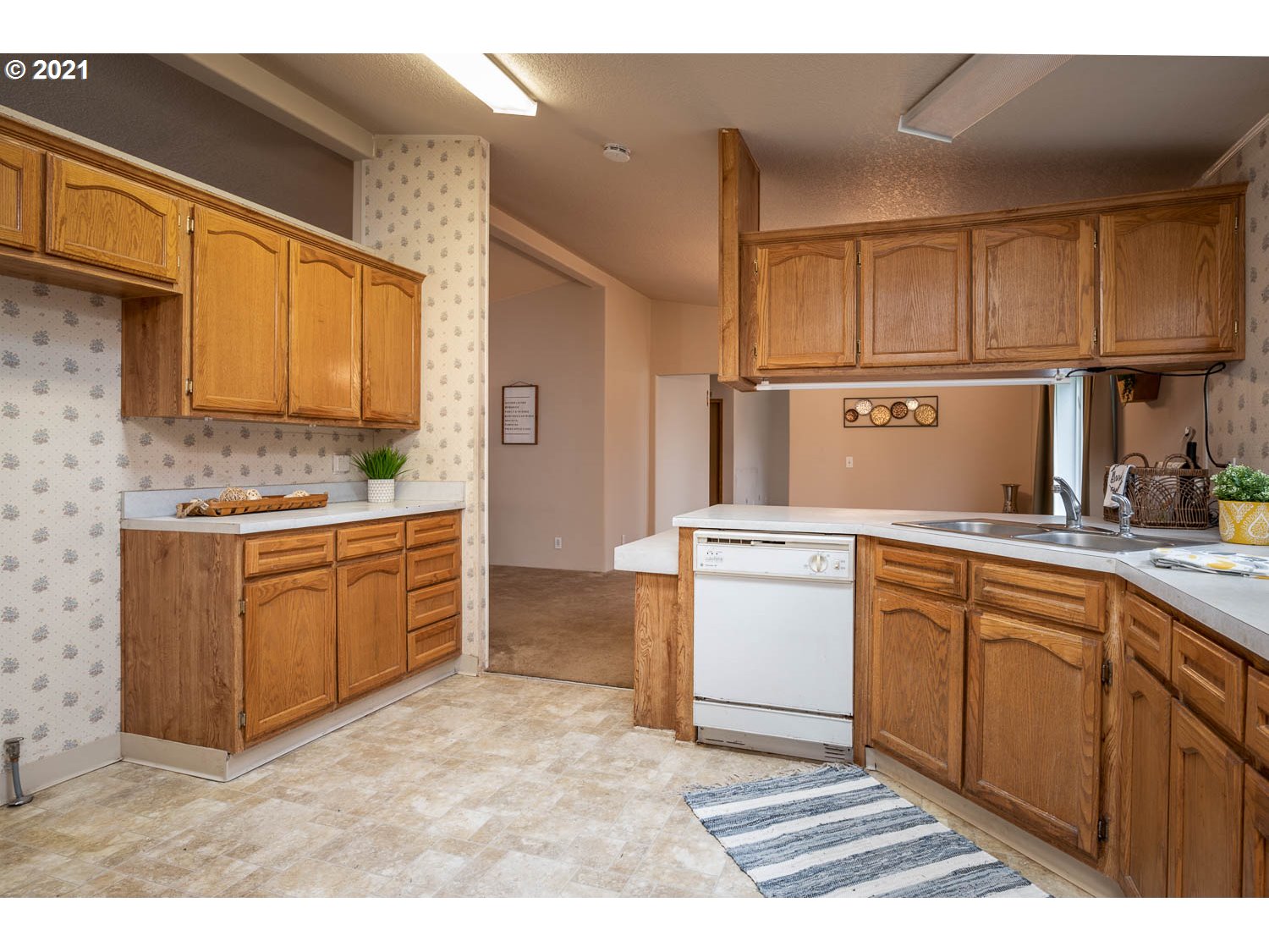 23912 South Upper Highland Road Beavercreek, OR 97004 - Photo 14 of 32