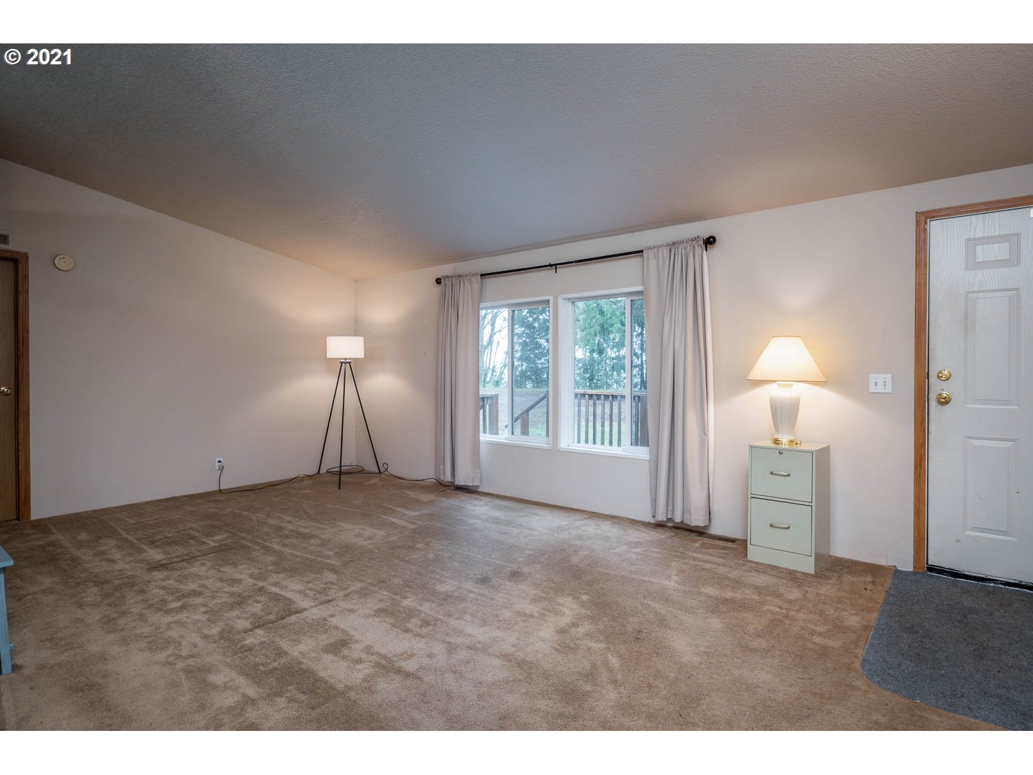 23912 South Upper Highland Road Beavercreek, OR 97004 - Photo 16 of 32