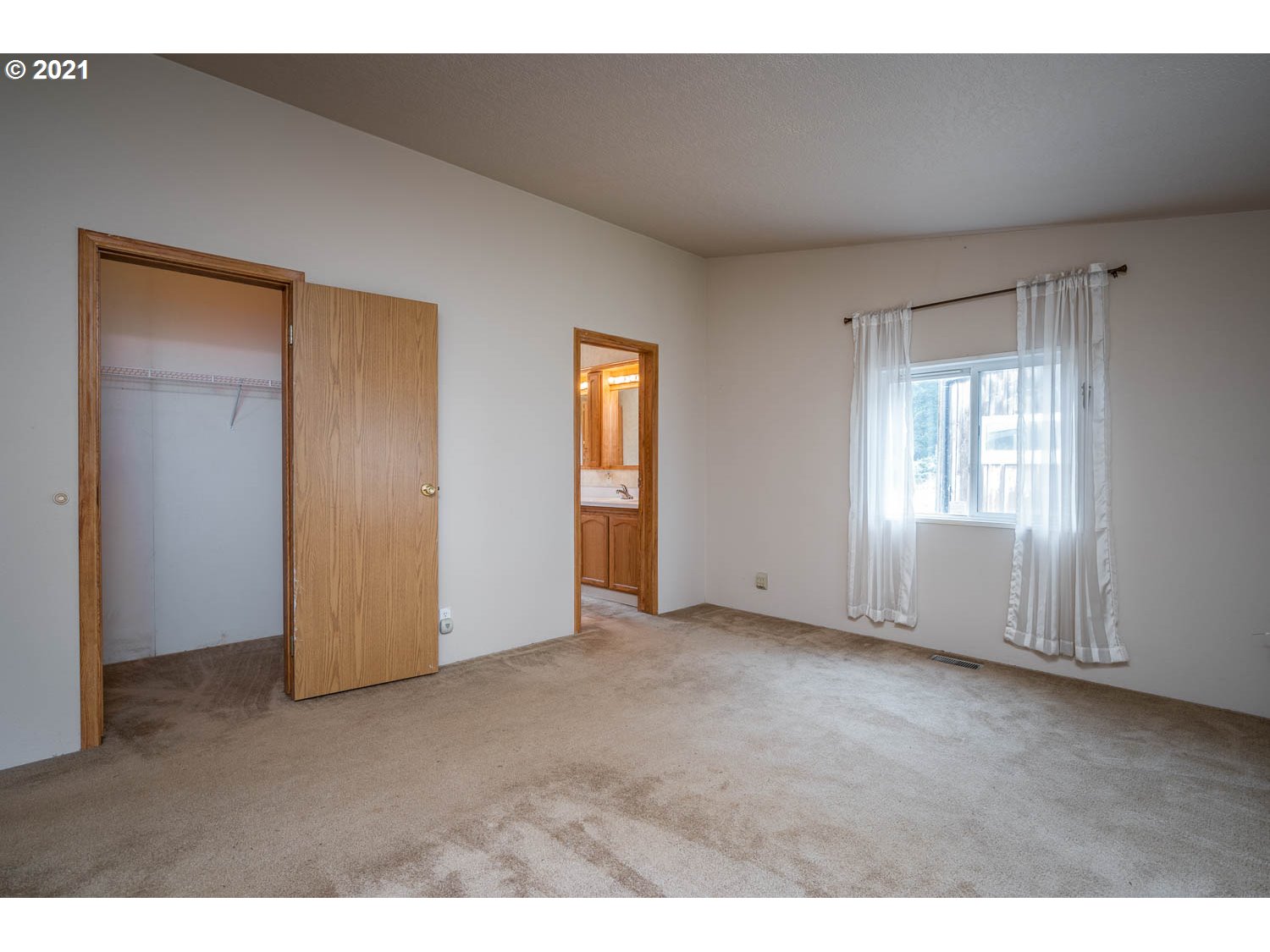 23912 South Upper Highland Road Beavercreek, OR 97004 - Photo 19 of 32