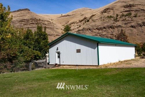 1936 Tucannon Road Pomeroy, WA 99347 - Photo 20 of 37