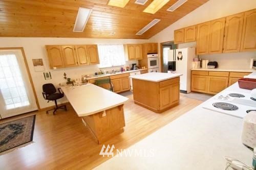 1936 Tucannon Road Pomeroy, WA 99347 - Photo 3 of 37