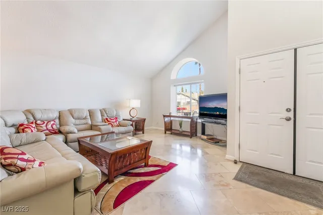$630,000 | 316 Santa Monica Drive, Henderson, NV 89014