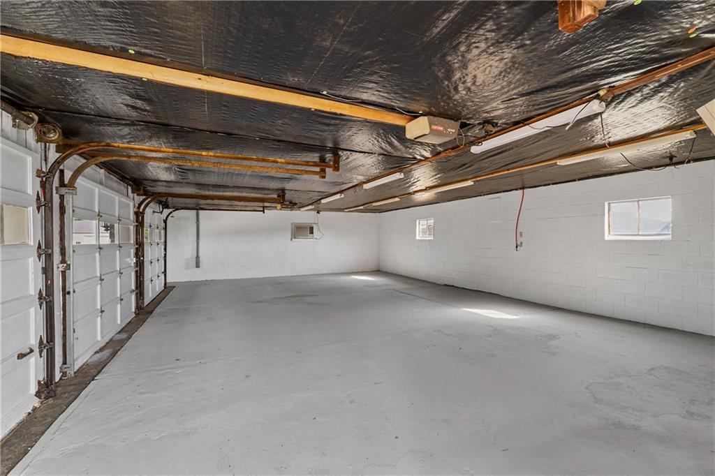 570 Steiner Bridge Road Valencia, PA 16059 - Photo 33 of 35 a view of an empty room