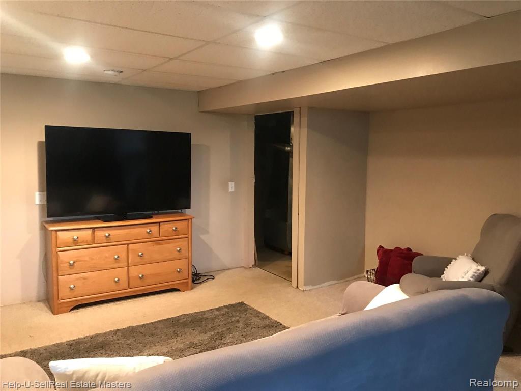 5787 State Road Fort Gratiot, MI 48059 - Photo 18 of 26