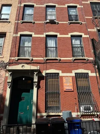 $3,495 | 99 Prospect Place, Unit 3F | Park Slope