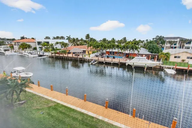 $449,000 | 777 Jeffery Street, Unit 302, Boca Raton, FL 33487