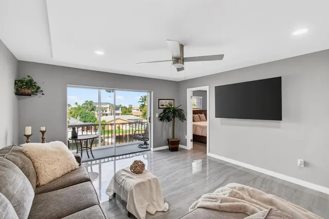 $449,000 | 777 Jeffery Street, Unit 302, Boca Raton, FL 33487