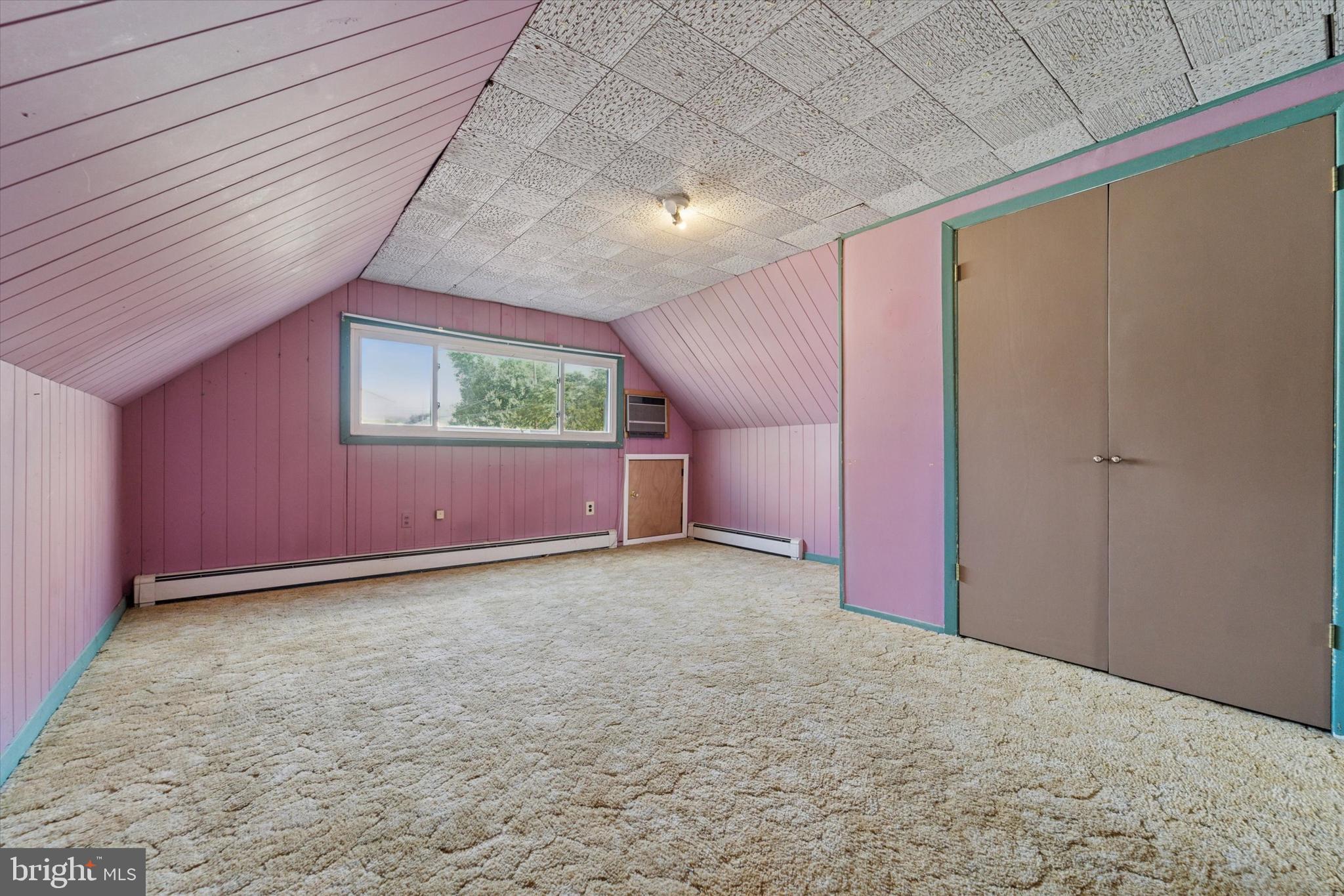 14 Cinnamon Road Levittown, PA 19057 - Photo 10 of 15 an empty room with windows