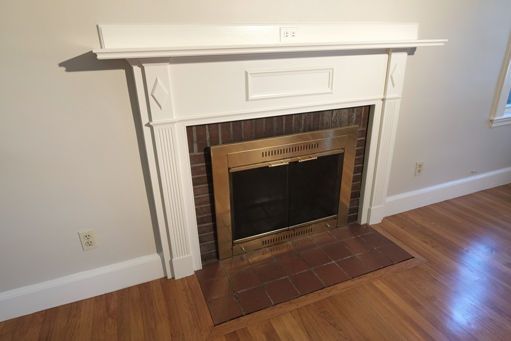 3 Coolidge Road Milton, MA 02186 - Photo 5 of 29 Gallery Image 5