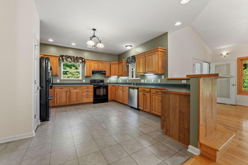 12118 Robins Road Westerville, OH 43082 - Photo 11 of 99