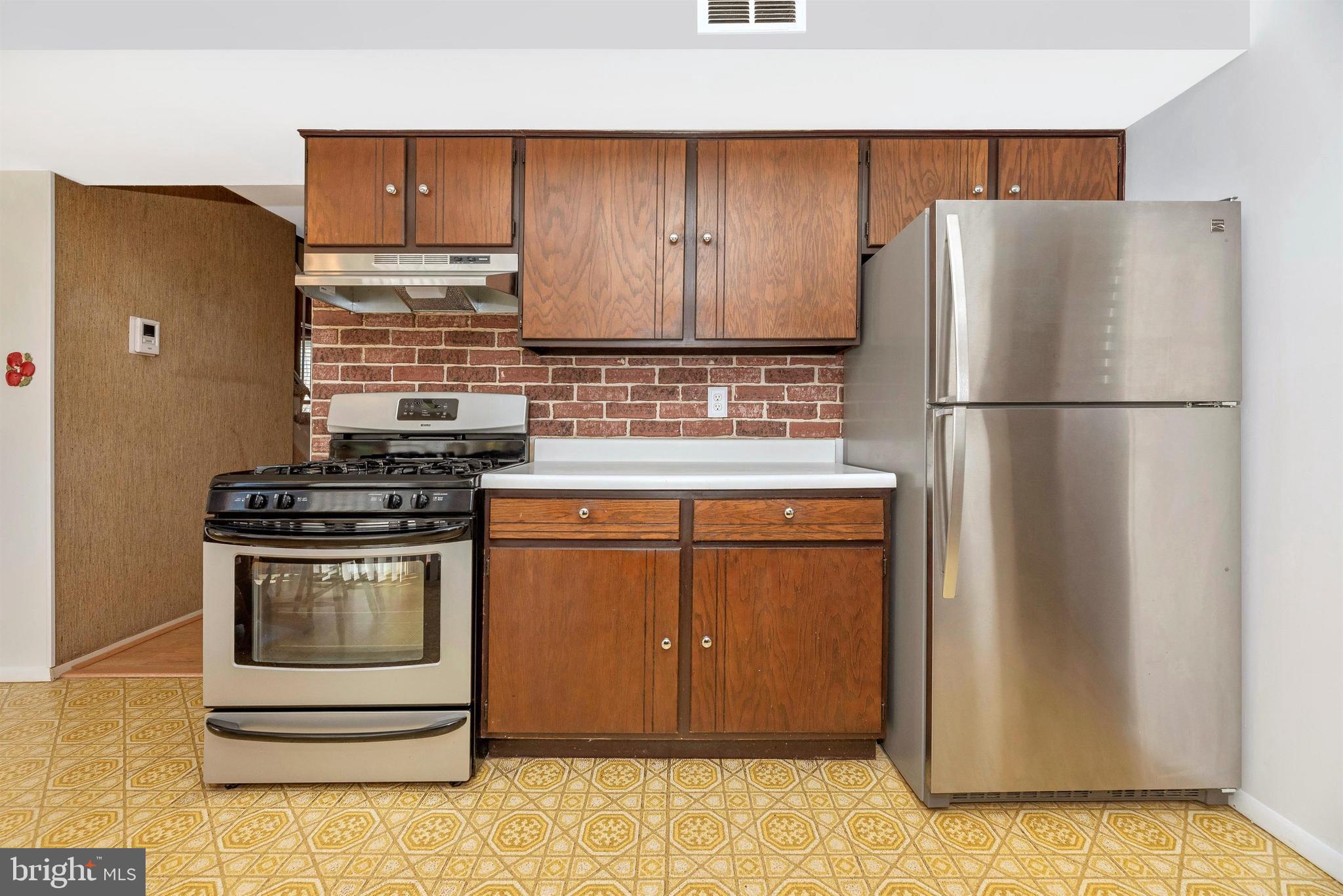 17200 Hughes Road Poolesville, MD 20837 - Photo 3 of 62 Stainless Steel Appliances