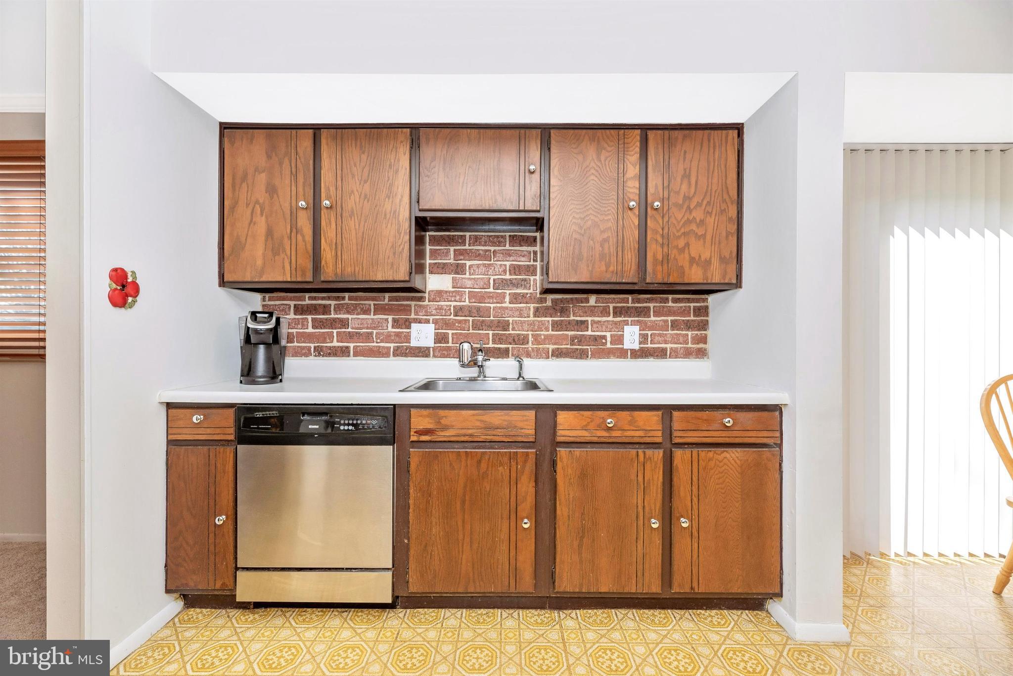 17200 Hughes Road Poolesville, MD 20837 - Photo 7 of 62