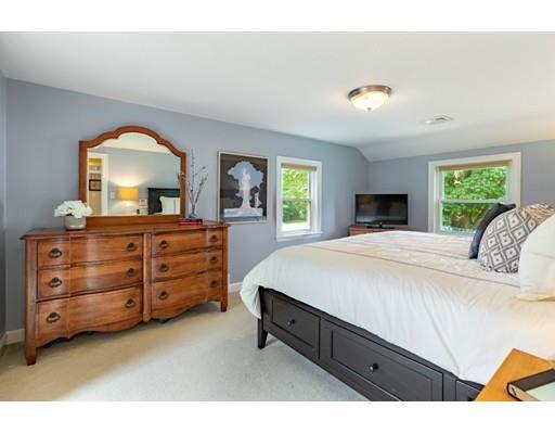 7 Hawthorne Road Lexington, MA 02420 - Photo 25 of 42