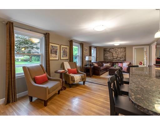 7 Hawthorne Road Lexington, MA 02420 - Photo 3 of 42