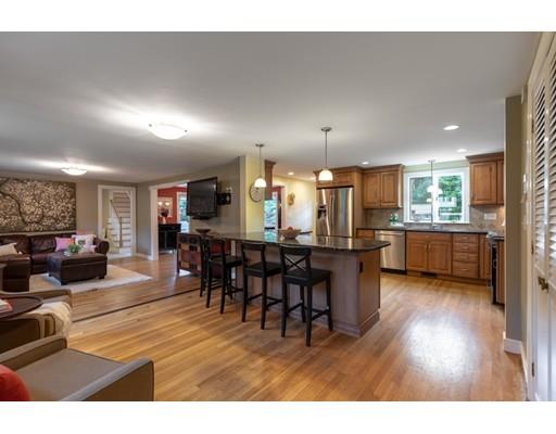 7 Hawthorne Road Lexington, MA 02420 - Photo 9 of 42