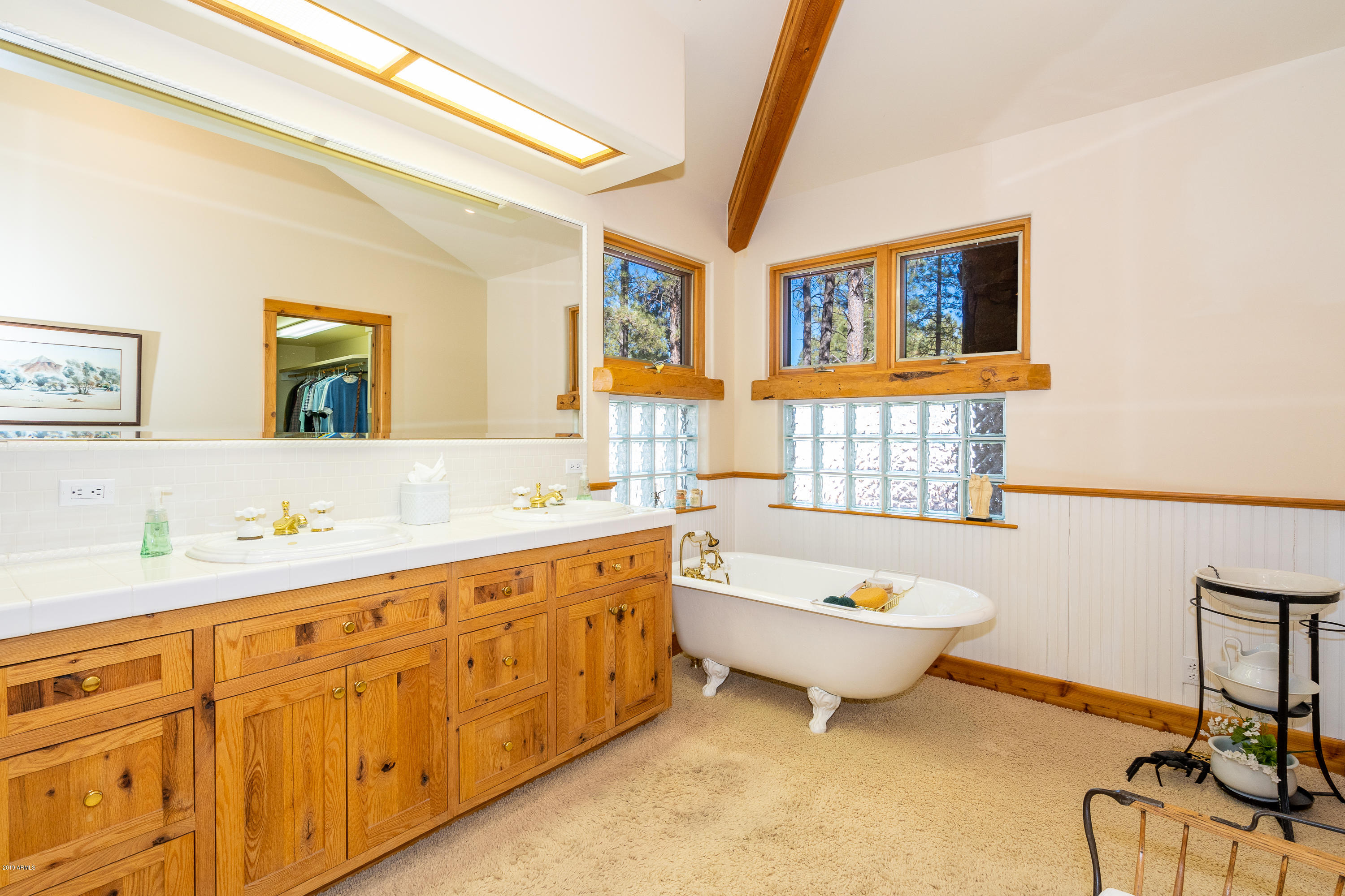 5726 Griffiths Spring Flagstaff, AZ 86005 - Photo 18 of 28 Master Bathroom