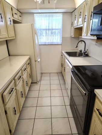 $150,000 | 380 High Point Boulevard, Unit A, Delray Beach, FL 33445