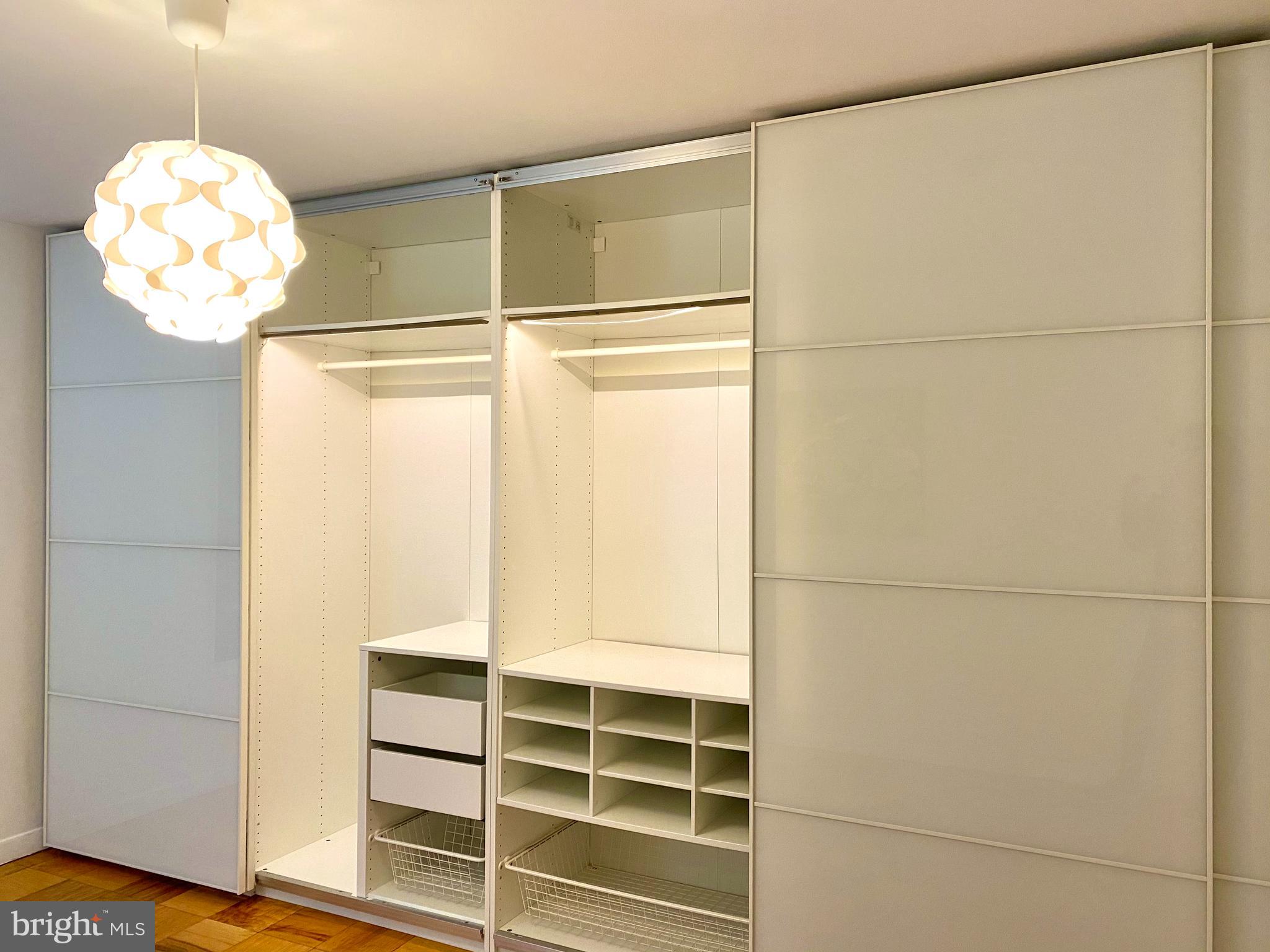 2501 Calvert Street Northwest, Unit 401 Washington, DC 20008 - Photo 19 of 45 Large built-in closet in second bedroom