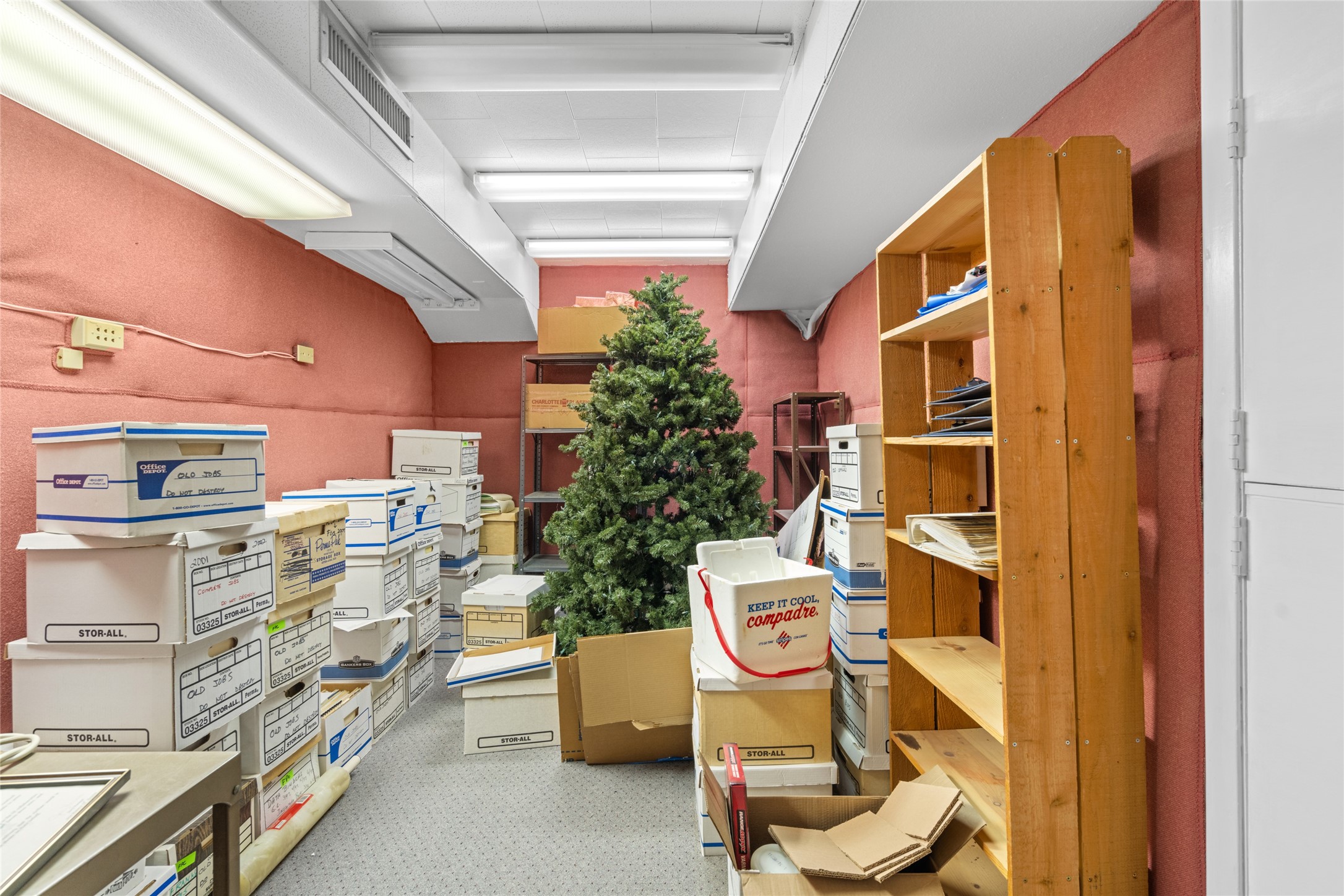 6910 Winton Street Houston, TX 77021 - Photo 18 of 50 a view of storage and utility room