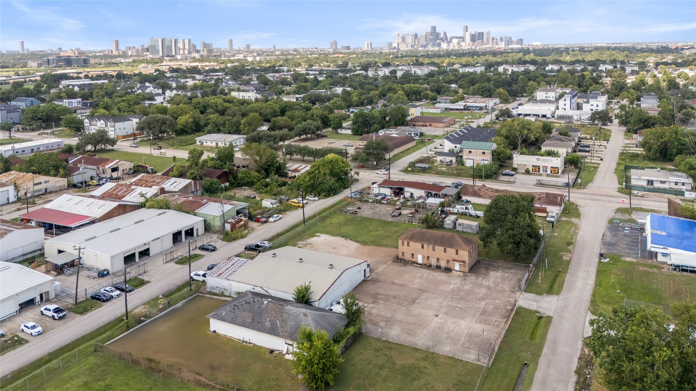 6910 Winton Street Houston, TX 77021 - Photo 3 of 50 an aerial view of a city with lots of residential buildings