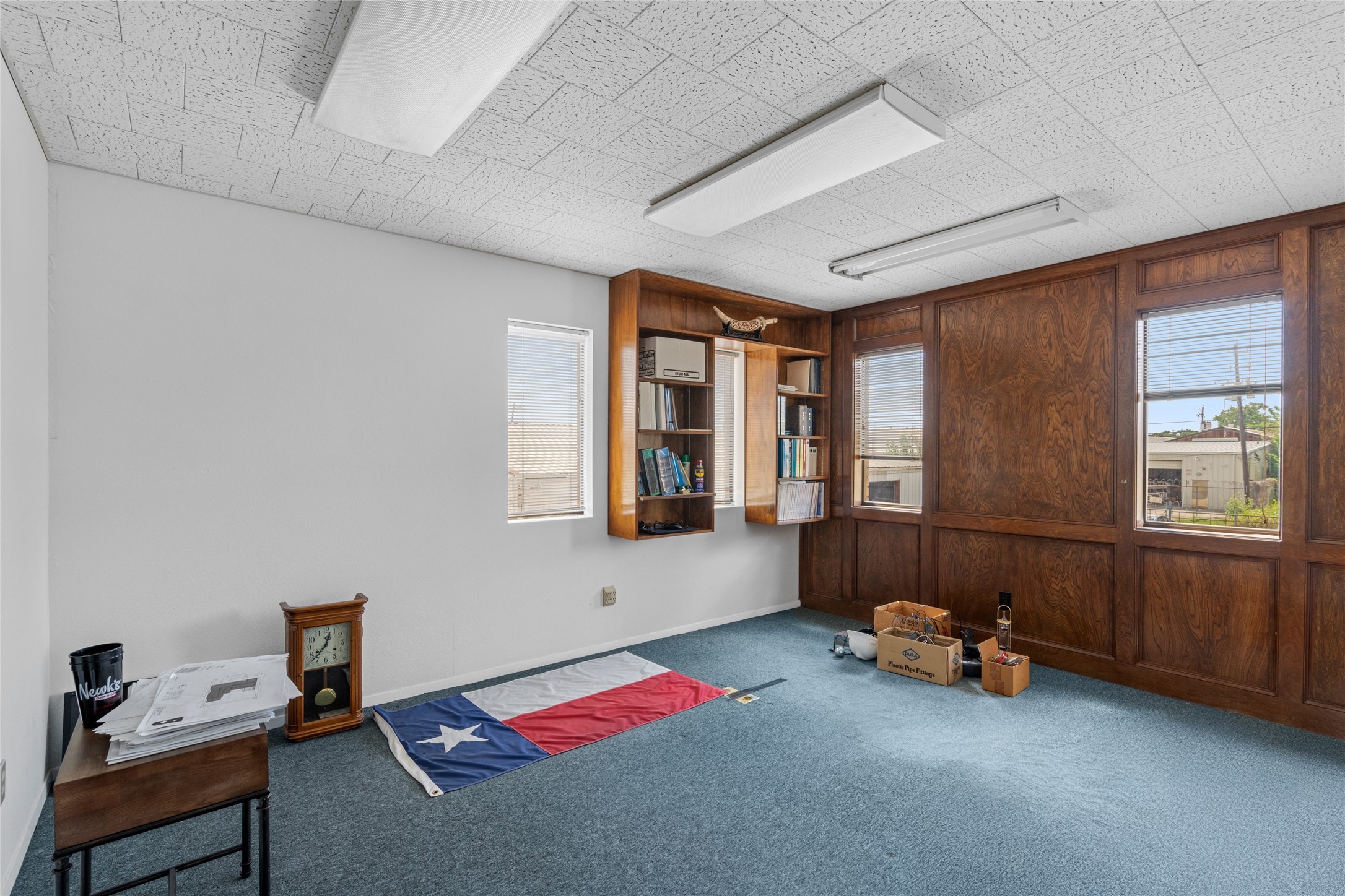 6910 Winton Street Houston, TX 77021 - Photo 35 of 50 a bedroom with furniture and a window