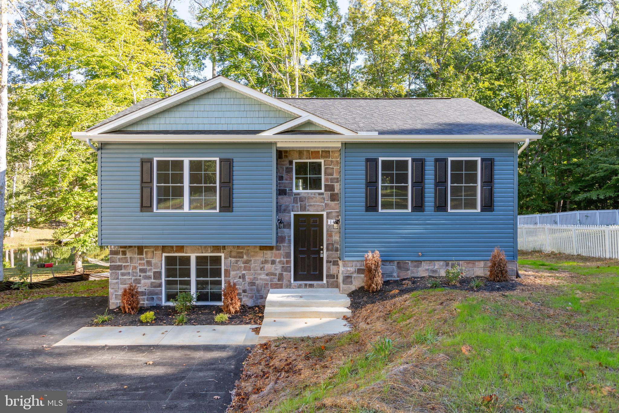 14 Johnson Drive Ruther Glen, VA 22546 - Photo 1 of 40 Welcome home !