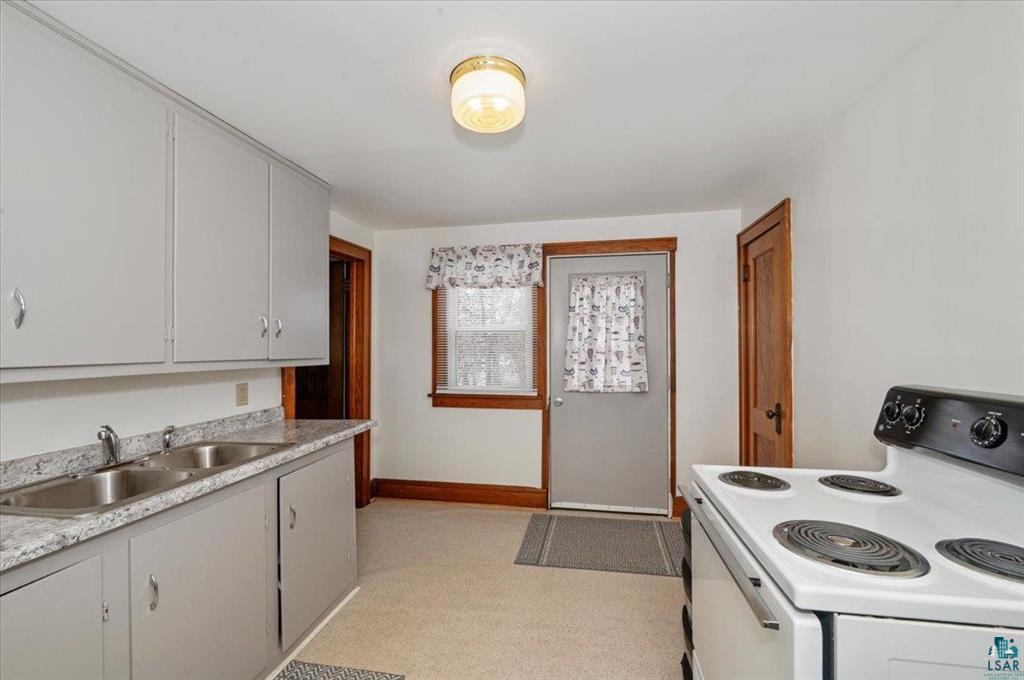3729-3731 East 2nd Street Superior, WI 54880 - Photo 11 of 20